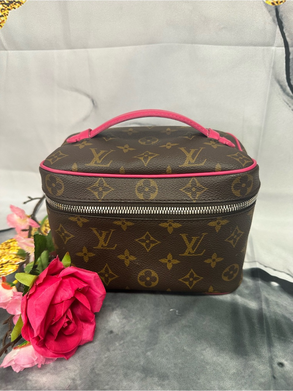 Louis Vuitton Monogram Macassar Nice Mini Rouge
